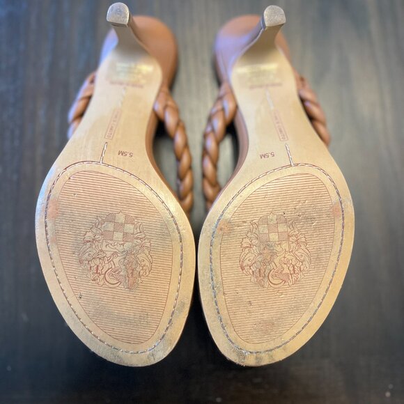 Vince Camuto Ladeinela Braided Strap Kitten Heel Sandals Brown, 5.5 - Picture 4 of 6